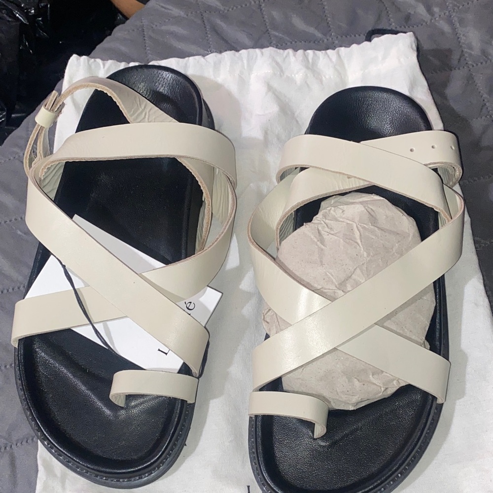 Liberte Women's Cream Sandals